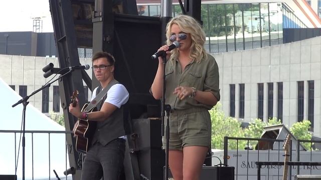 Jamie Lynn Spears "Miss Mississippi" 6-8-14 смотреть онлайн