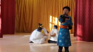 " Дууша Буряад" - Бадмаев Арсалан, 9 наhатай, н.Хэжэнгэ; Дуун " Бууза"