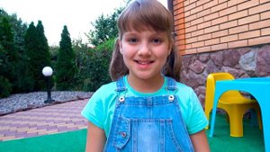 Малыши учат буквы и цифры с папой