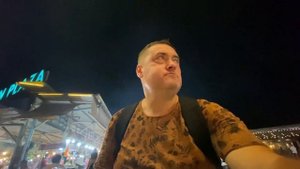 Пхукет. Ночной рынок еды на Патонге. Что продают в 7- Eleven. Цены на массаж в местных салонах.