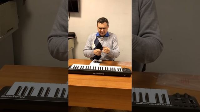 Распаковка миди клавиатуры M-Audio Keystation 49 MK3