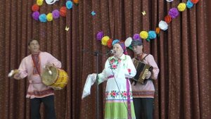 МАРИЙСКИЕ ЧАСТУШКИ". ИСПОЛНЯЕТ АНСАМБЛЬ ИЗ ШОЯ КУЗНЕЦОВО.