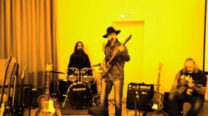 Фрагмент выступления группы Boogie Child на первой лекции Музея электромузыкального социализма