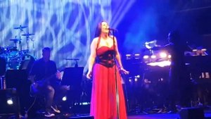 Evanescence - Bring Me To Life - Sydney Opera - Synthesis LIVE