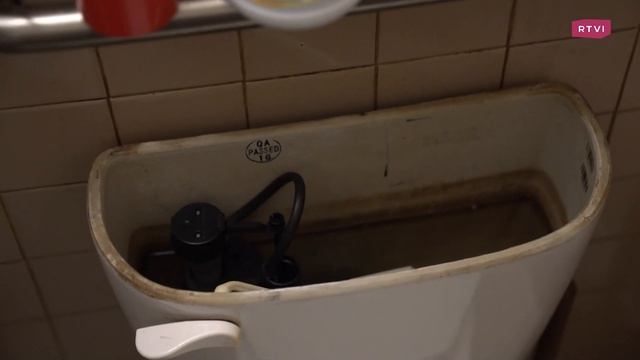 Суровые условия в Манхэттене для людей с ограниченными возможностями / Дежурный по Нью-Йорку смотреть онлайн