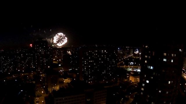 Салют в Москве. День победы 9 мая