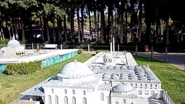 Приехали гости. Гуляем, отдыхаем. Озделек, Докума парк, Мини сити - парк миниатюр, Музей машин. смотреть онлайн