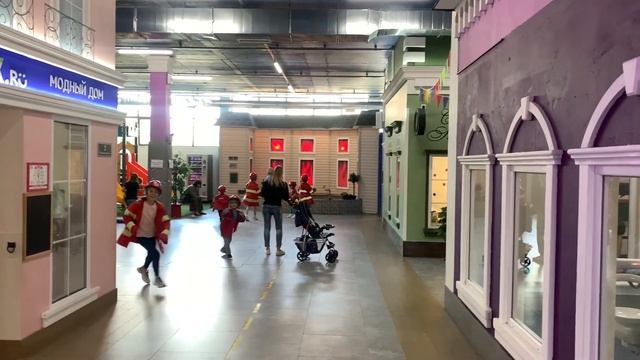 Дети работают в Kidsberg в Калининграде | 02.08.2023 смотреть онлайн