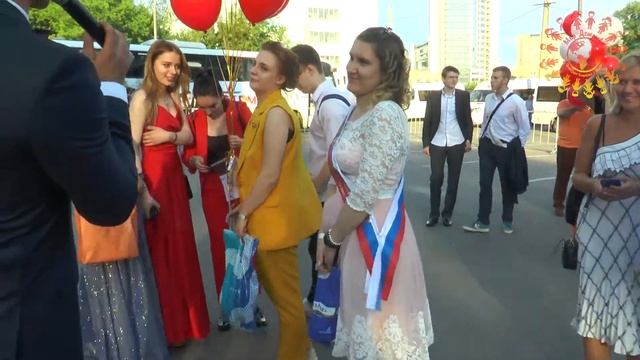 Видеоотзывы от выпускников и родителей 2019 года выпускной в Триумф Холл смотреть онлайн