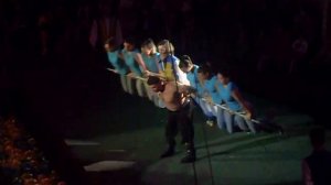 Дмитрий Халаджи Крутит на себе 7 человек