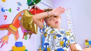 Платоха Моха с папой посещают 3D музей - сборник детских видео