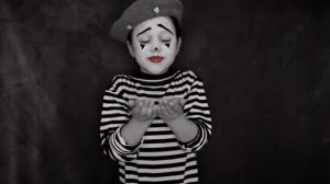 Вера Островская. Этюд - пантомима.