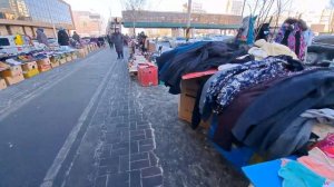 Street market in (Kharkhorin area) Ulaanbaatar Mongolia ( Хархорин захын ойролцоох худалдааны хэсэг