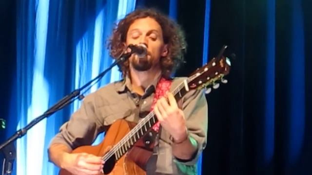 Jason Mraz - SPARC Benefit, Richmond, 12/19/11 - Mr. Rogers Neighborhood