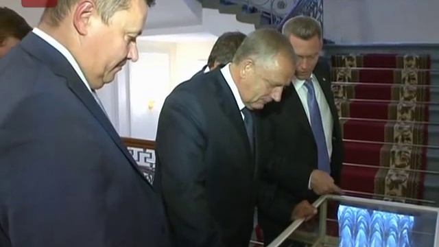 Археологи показали новгородцам находки сезона смотреть онлайн