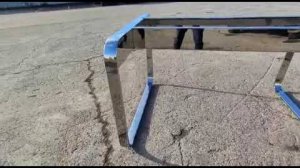 Подстолье для стола из полированной нержавеющей стали