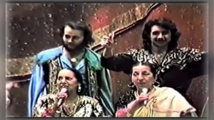 Свадебная Цыганская Песня- "Пудрится-Румянится" Цыганская Певица- ВЕРА ПРИДВОРОВА. Хор Петра Деметр