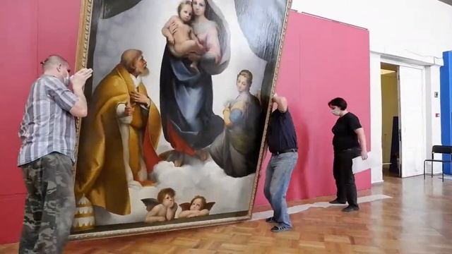 Один день из жизни музея смотреть онлайн