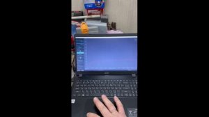 Универсальные испытательные машины на сжатие и разрыв образцов.