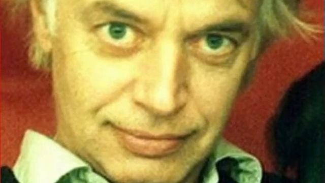 Lars Hollmer - Teatime смотреть онлайн