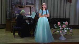 По сеничкам Дуняшенька гуляла…