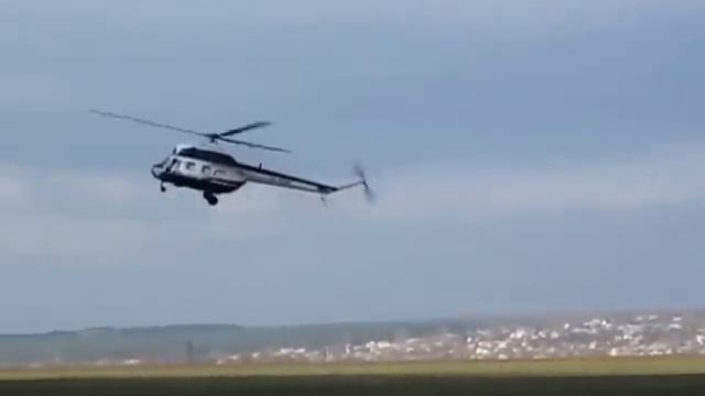 Демо-полет Чемпиона Мира по высшему пилотажу вертолетов смотреть онлайн