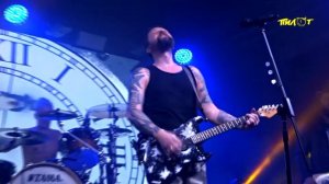 Пилот - Семь часов утра