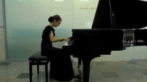 А  Хинастера Аргентинский танец №2 исполняет Курдаева Мария -13 лет