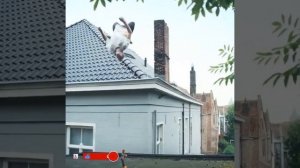 Great Rooftop Jump, Extreme Sports, Parkour Jumping, Top Tricks♀️[Motors]