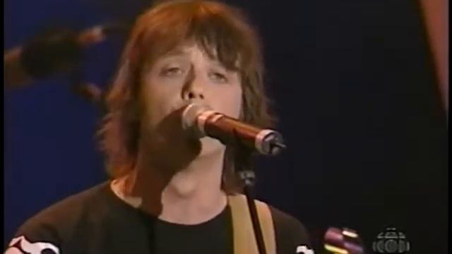 Daniel Boucher et les autres - Gros pierre (live 2000) смотреть онлайн