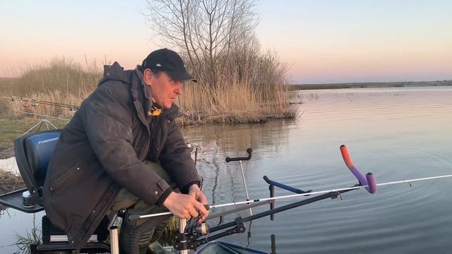 Прилбичі, ловимо різну рибу різними вудочками смотреть онлайн