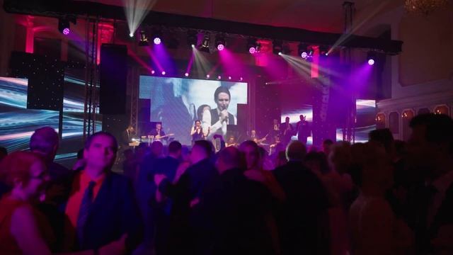 Představení projektu - „Můj Vzor, Božský Karel“ - Zpívá Kristián Šebek смотреть онлайн