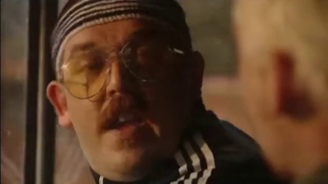 Tim and Mike stuck in traffic - Spaced смотреть онлайн