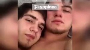 двое геев позорят мусульман