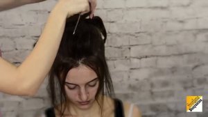 Причёска пучок на средние волосы урок №17