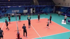 Волейбол, тренировка, упражнение: квадрат