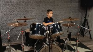 Антон Жданов 9 лет System Of A Down - Toxicity кавер на барабанах