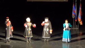 у ворот сосна
