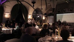 Свадебный ведущий Илья Журов (ведущий на свадьбу СПб, Питер, МСК, Москва)