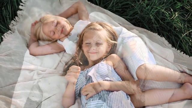 Life is Beautiful смотреть онлайн