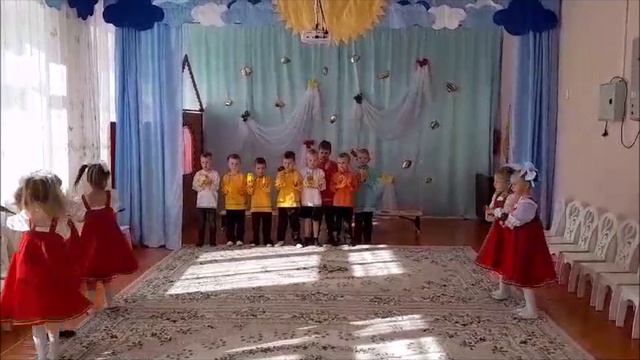 С праздником!