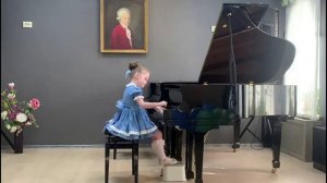 Олеся Турсунова  6 лет  Чайковский Песня жаворонка