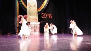 Танець "Мама".