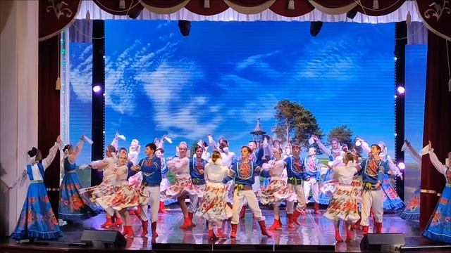 Танец Вдоль по улице. смотреть онлайн