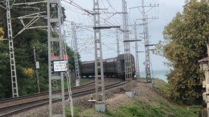 Электровоз«2ЭС4К»с пассажирским поездом, и«ЭС1»на станции«Волконская» в г. Сочи//24 сентября2022год