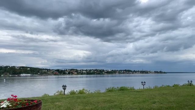 Вид со смотровой и набережная Волги г.Кострома 23.07.2023