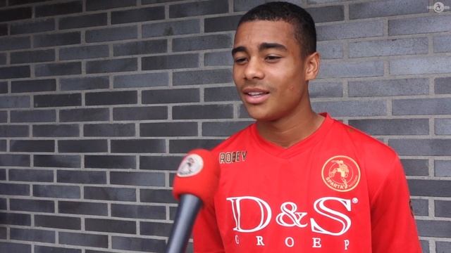 Bradley Martis: 'Blij met vertrouwen van de club' смотреть онлайн