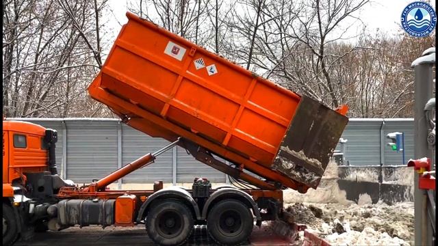 Снегосплавные пункты ГУП «Мосводосток» работают в усиленном режиме. смотреть онлайн