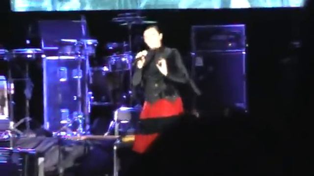 Елена Ваенга - Бабочка. Николаев 28.02.2012 смотреть онлайн