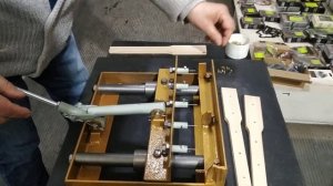 Дырокол усиленный универсальный, для запрессовки втулок боковин Гофмана,  для рамок ульев